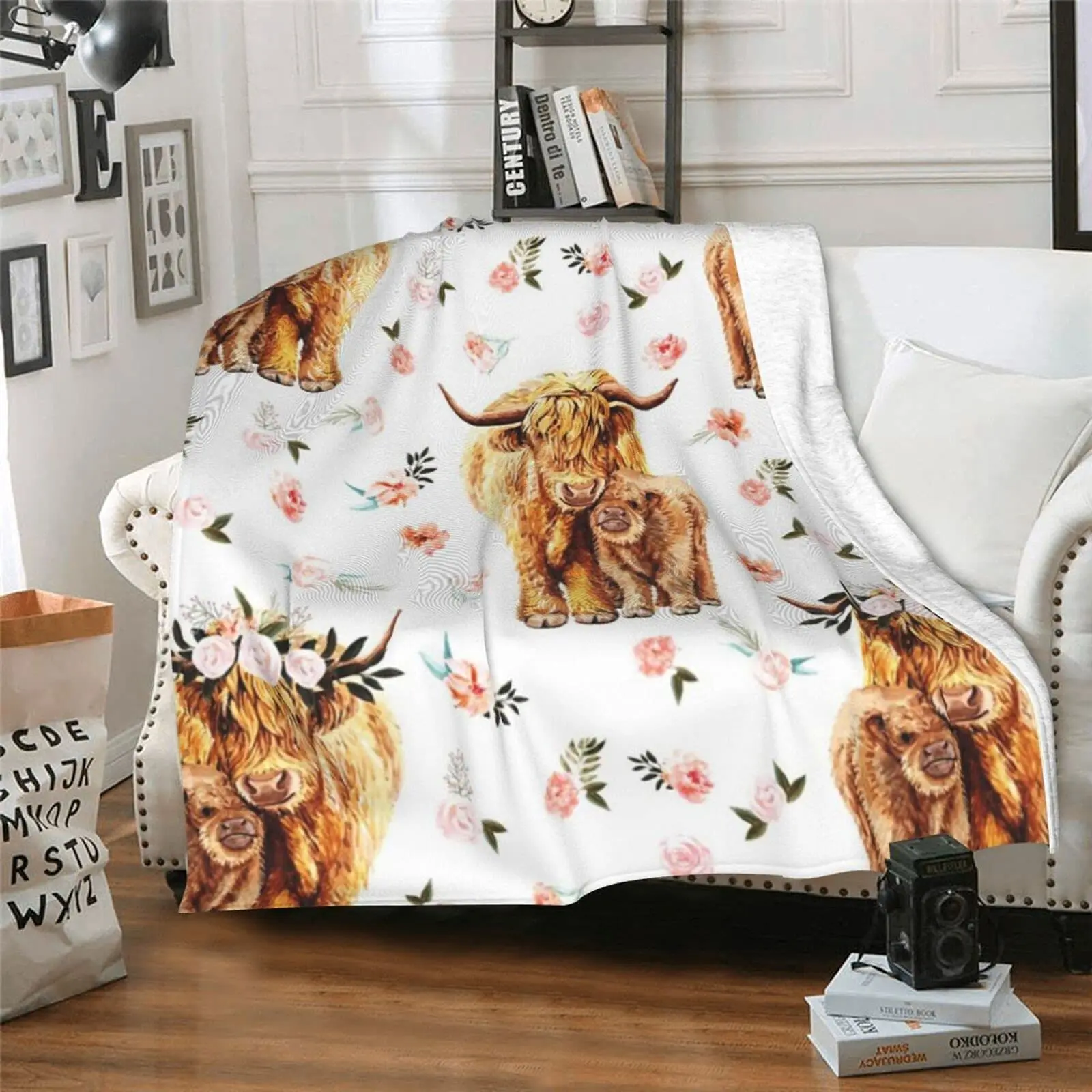 Highland Home Textiles - ผ้าห่มลายวัวชนบท ผ้าคลุมเตียงสัตว์เลี้ยง ผ้าห่มนุ่มสบาย ผ้าฟลีซขนนุ่ม ขนาดสำหรับโซฟา เตียงนอน
