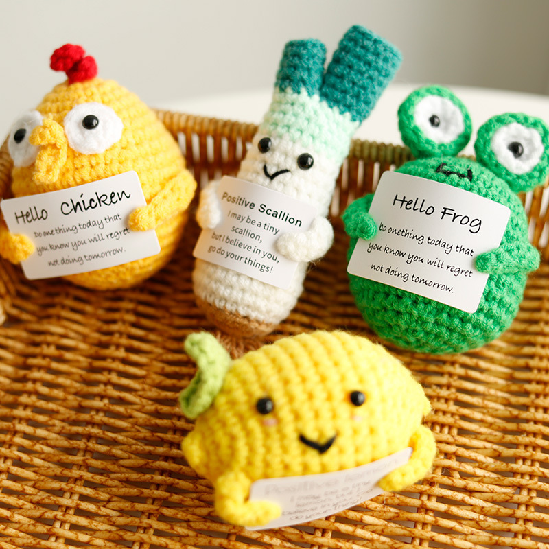 ตุ๊กตาถักนิตติ้งมันต์ทำมือพร้อ - Home Textiles Europe บทวิจารณ์และราคา